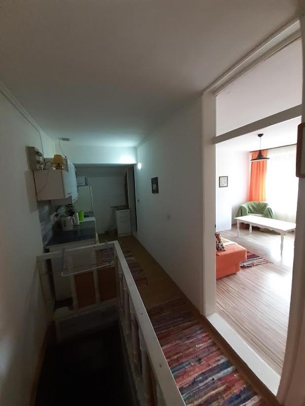 טוזלה Rooms & Apartment Gh Pasha חדר תמונה
